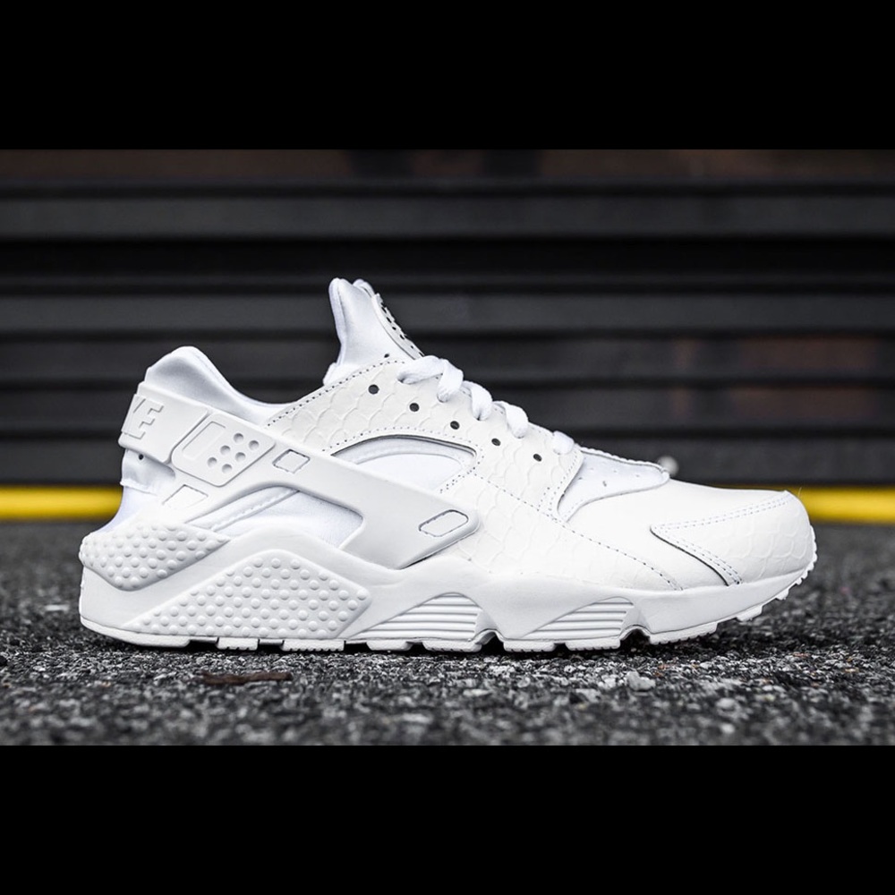 White Huraches